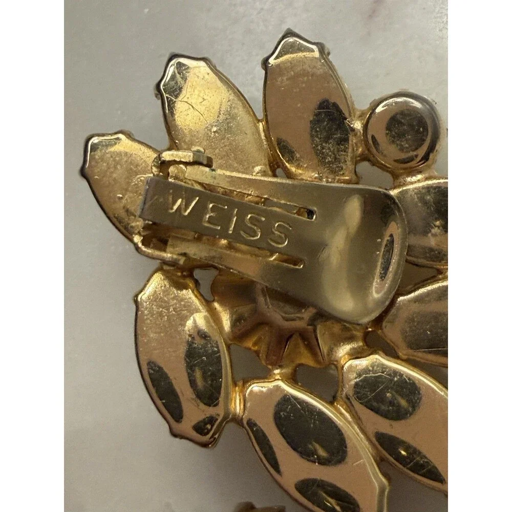 Vintage Weiss Signed Rhinestone Clip Earrings Aurora‎ Borealis